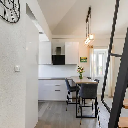 Ragusa Apartman